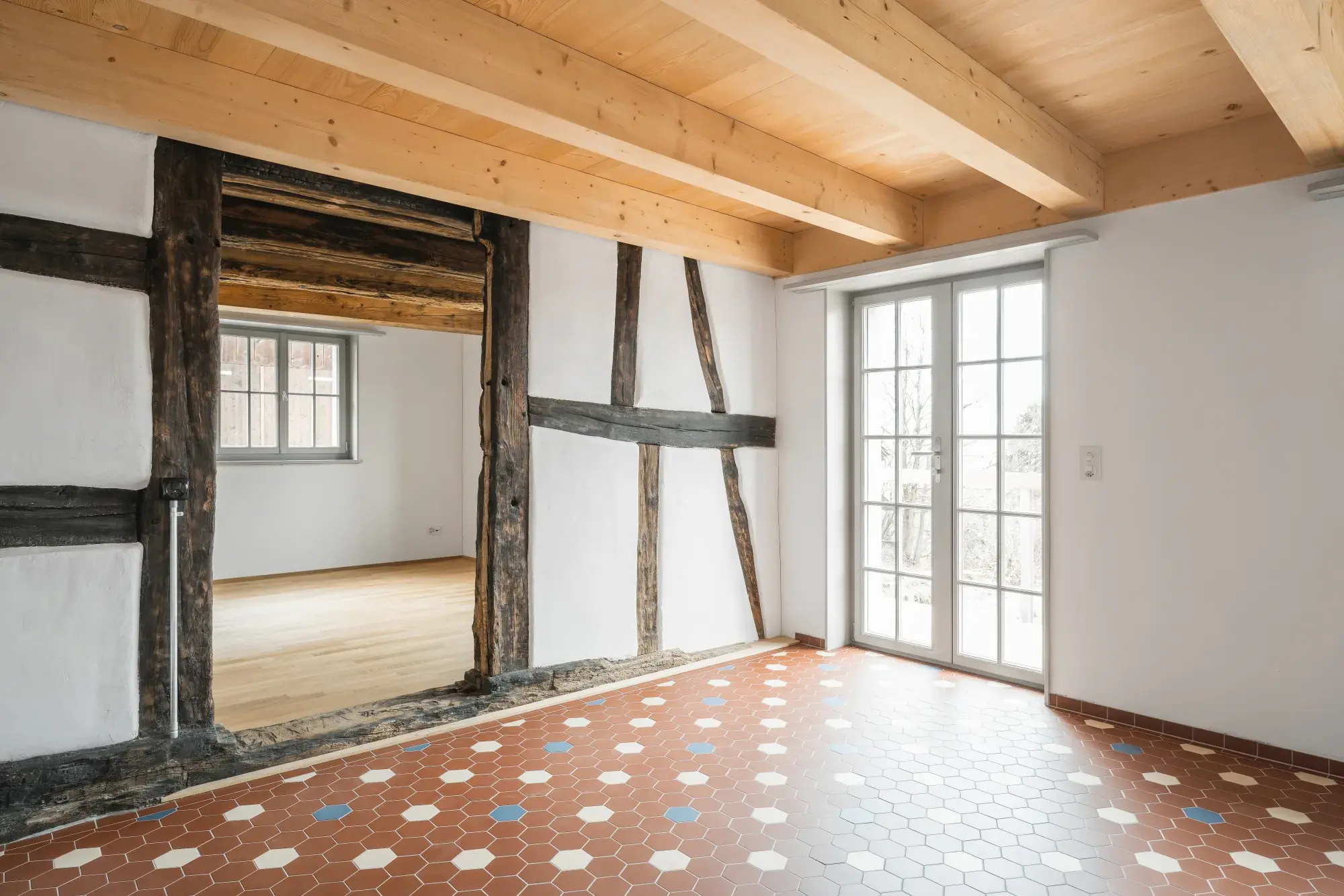 Sonne Niederneunforn – Detailaufnahme des Holzbaus